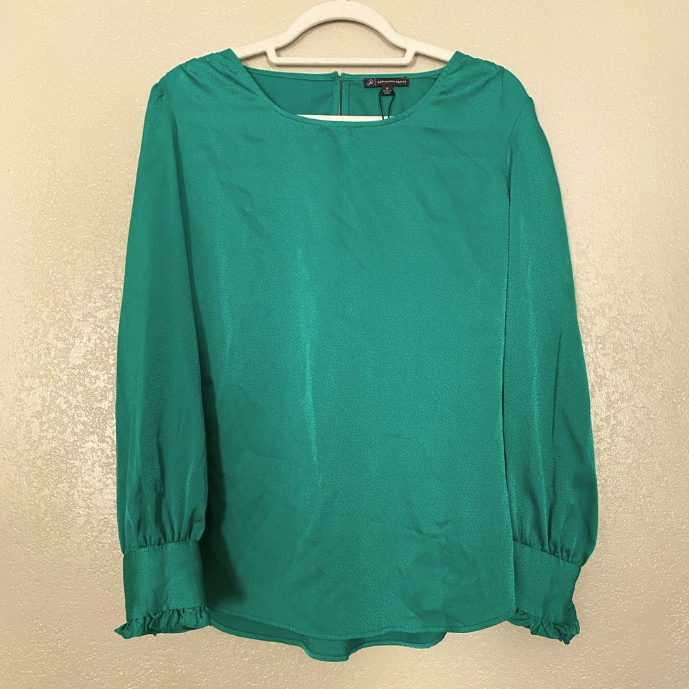 Adrianna Papell • NWT • green blouse